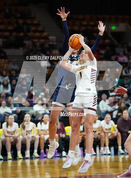 Thumbnail 3 in Mullen vs Windsor (CHSAA 5A Great 8) photogallery.