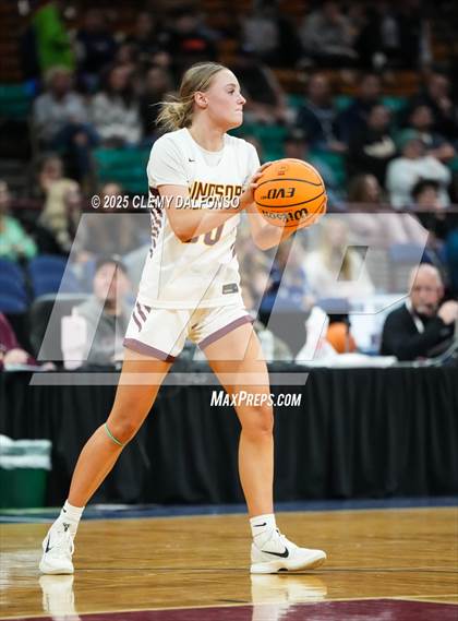 Thumbnail 2 in Mullen vs Windsor (CHSAA 5A Great 8) photogallery.