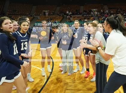 Thumbnail 1 in Mullen vs Windsor (CHSAA 5A Great 8) photogallery.