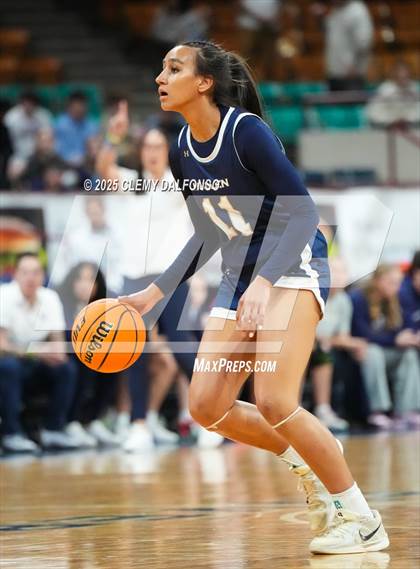 Thumbnail 3 in Mullen vs Windsor (CHSAA 5A Great 8) photogallery.