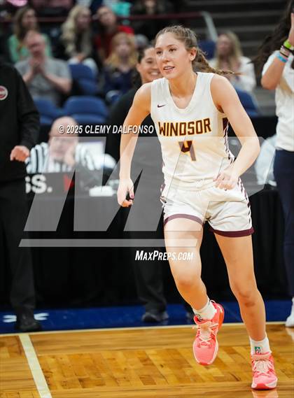 Thumbnail 1 in Mullen vs Windsor (CHSAA 5A Great 8) photogallery.