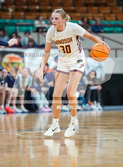 Thumbnail 2 in Mullen vs Windsor (CHSAA 5A Great 8) photogallery.