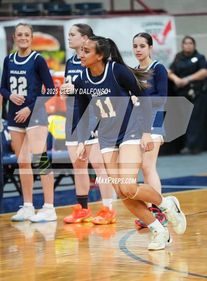 Thumbnail 2 in Mullen vs Windsor (CHSAA 5A Great 8) photogallery.