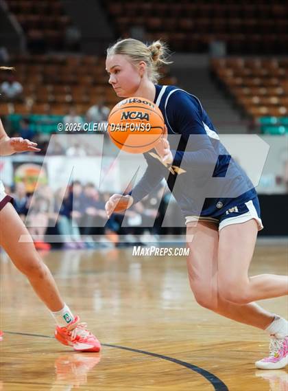 Thumbnail 2 in Mullen vs Windsor (CHSAA 5A Great 8) photogallery.