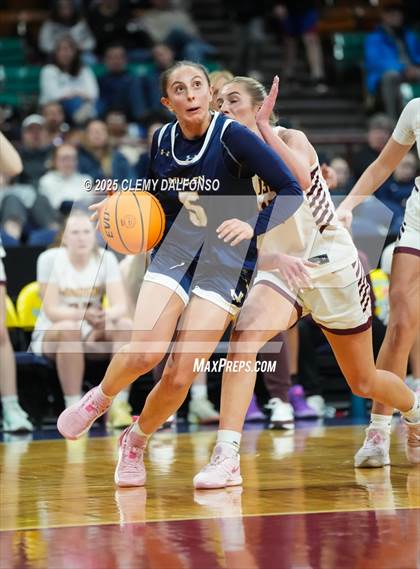 Thumbnail 1 in Mullen vs Windsor (CHSAA 5A Great 8) photogallery.