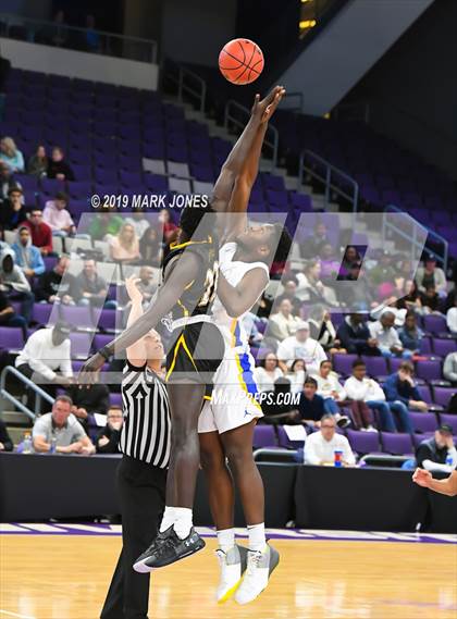 Thumbnail 1 in Shadow Mountain vs. Salpointe Catholic (AIA 4A Semifinal) photogallery.