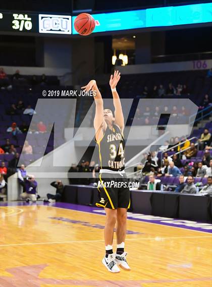 Thumbnail 3 in Shadow Mountain vs. Salpointe Catholic (AIA 4A Semifinal) photogallery.