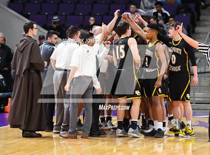 Thumbnail 3 in Shadow Mountain vs. Salpointe Catholic (AIA 4A Semifinal) photogallery.