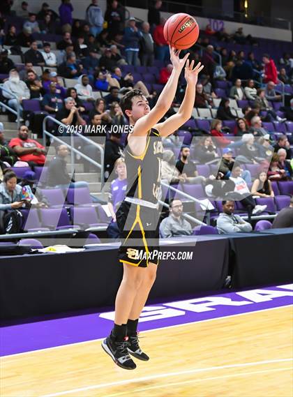 Thumbnail 3 in Shadow Mountain vs. Salpointe Catholic (AIA 4A Semifinal) photogallery.