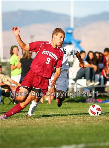 Thumbnail 1 in Centennial vs. Mountain View photogallery.