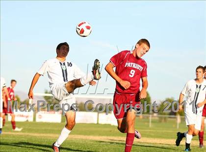 Thumbnail 3 in Centennial vs. Mountain View photogallery.