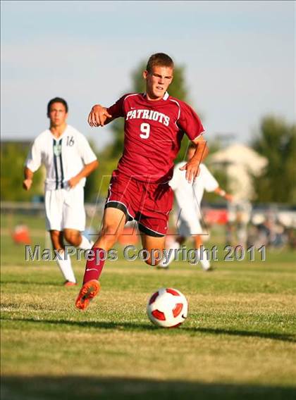 Thumbnail 3 in Centennial vs. Mountain View photogallery.
