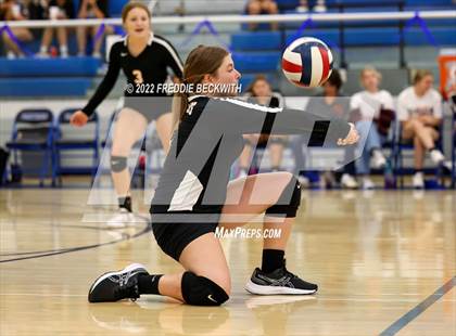 Thumbnail 3 in Tom Bean @ Van Alstyne photogallery.