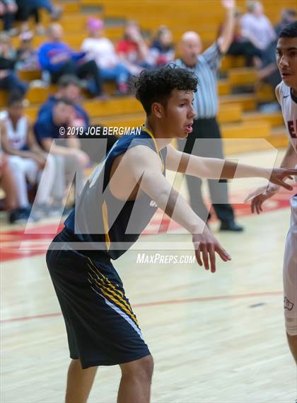 Thumbnail 2 in Shafter vs. East Bakersfield (Ralph Krave Memorial Tournament) photogallery.