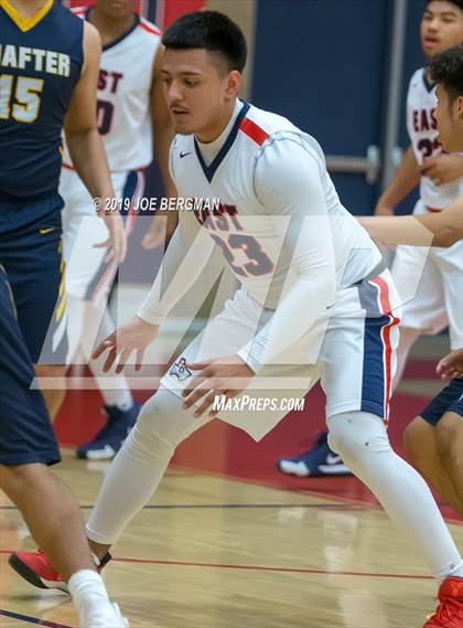 Thumbnail 1 in Shafter vs. East Bakersfield (Ralph Krave Memorial Tournament) photogallery.