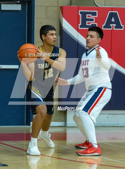 Thumbnail 2 in Shafter vs. East Bakersfield (Ralph Krave Memorial Tournament) photogallery.