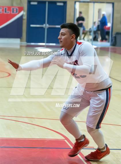 Thumbnail 2 in Shafter vs. East Bakersfield (Ralph Krave Memorial Tournament) photogallery.