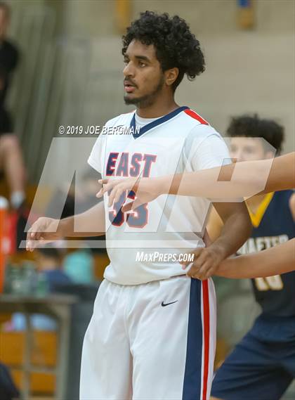 Thumbnail 3 in Shafter vs. East Bakersfield (Ralph Krave Memorial Tournament) photogallery.