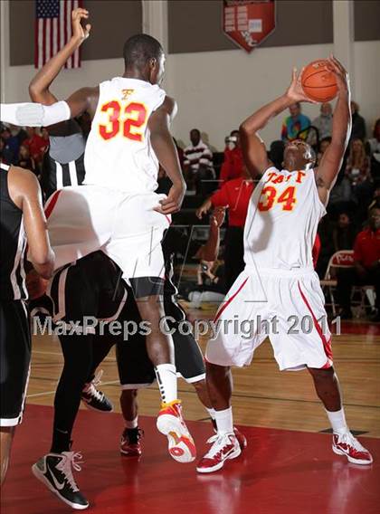 Thumbnail 1 in Taft @ Harvard-Westlake photogallery.
