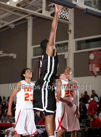 Thumbnail 1 in Taft @ Harvard-Westlake photogallery.