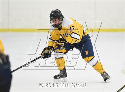 Thumbnail 2 in Trinity-Pawling @ Gunnery photogallery.