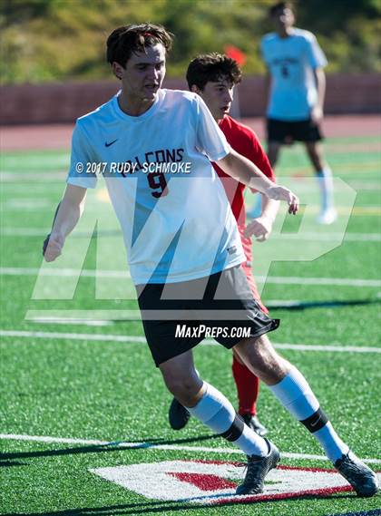 Thumbnail 2 in Torrey Pines vs Havard-Westlake (SoCal High School National Showcase) photogallery.