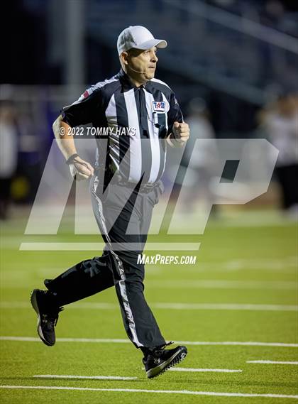 Thumbnail 1 in Newton vs. Hughes Springs (UIL 3A D-II Bi-District Playoff) photogallery.