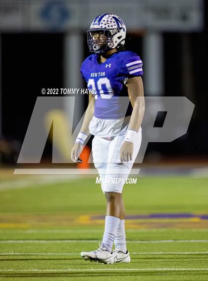 Thumbnail 3 in Newton vs. Hughes Springs (UIL 3A D-II Bi-District Playoff) photogallery.