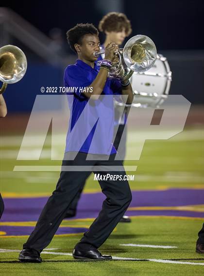 Thumbnail 2 in Newton vs. Hughes Springs (UIL 3A D-II Bi-District Playoff) photogallery.