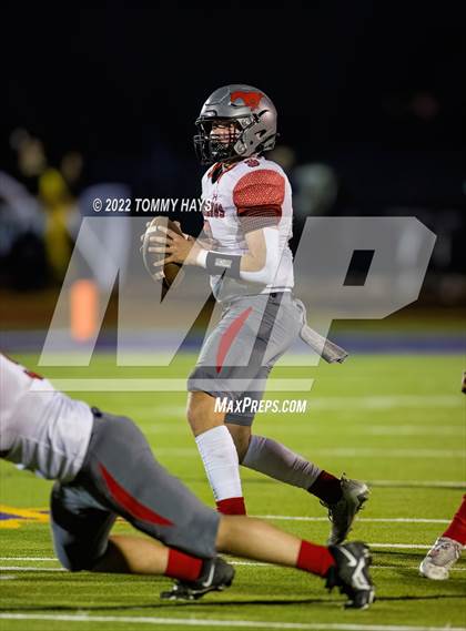 Thumbnail 1 in Newton vs. Hughes Springs (UIL 3A D-II Bi-District Playoff) photogallery.