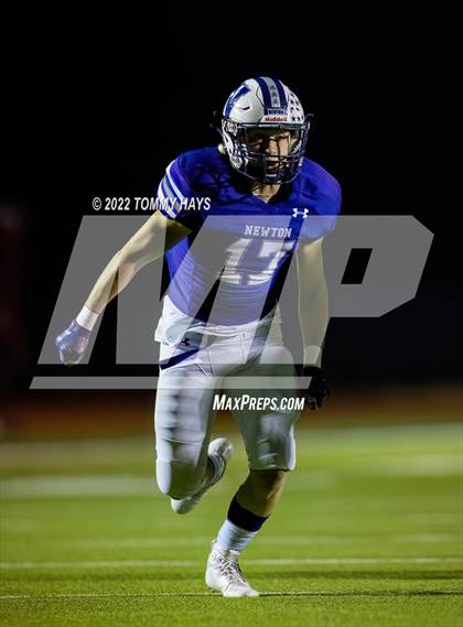 Thumbnail 2 in Newton vs. Hughes Springs (UIL 3A D-II Bi-District Playoff) photogallery.