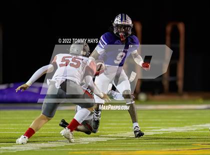 Thumbnail 2 in Newton vs. Hughes Springs (UIL 3A D-II Bi-District Playoff) photogallery.