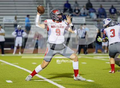 Thumbnail 3 in Newton vs. Hughes Springs (UIL 3A D-II Bi-District Playoff) photogallery.