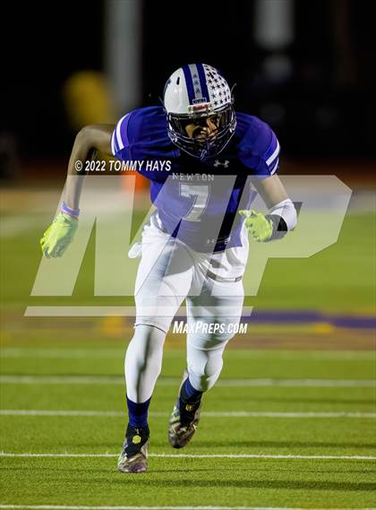 Thumbnail 3 in Newton vs. Hughes Springs (UIL 3A D-II Bi-District Playoff) photogallery.