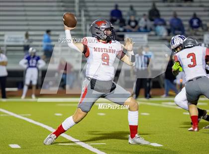 Thumbnail 1 in Newton vs. Hughes Springs (UIL 3A D-II Bi-District Playoff) photogallery.