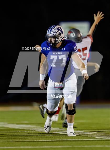 Thumbnail 2 in Newton vs. Hughes Springs (UIL 3A D-II Bi-District Playoff) photogallery.
