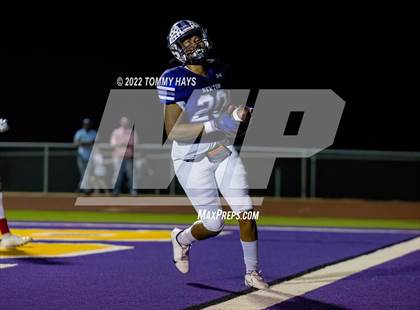 Thumbnail 2 in Newton vs. Hughes Springs (UIL 3A D-II Bi-District Playoff) photogallery.