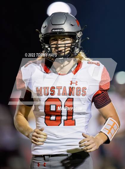 Thumbnail 3 in Newton vs. Hughes Springs (UIL 3A D-II Bi-District Playoff) photogallery.