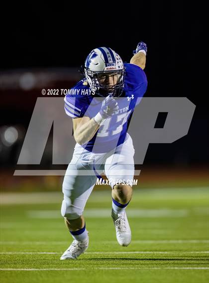 Thumbnail 2 in Newton vs. Hughes Springs (UIL 3A D-II Bi-District Playoff) photogallery.