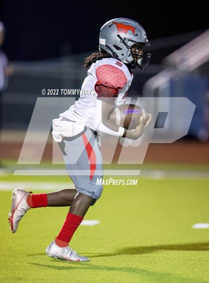 Thumbnail 1 in Newton vs. Hughes Springs (UIL 3A D-II Bi-District Playoff) photogallery.