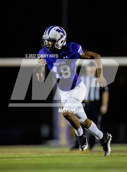 Thumbnail 3 in Newton vs. Hughes Springs (UIL 3A D-II Bi-District Playoff) photogallery.