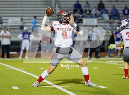 Thumbnail 2 in Newton vs. Hughes Springs (UIL 3A D-II Bi-District Playoff) photogallery.