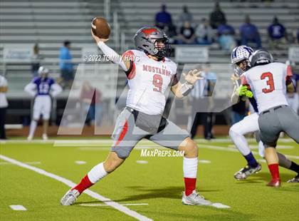 Thumbnail 2 in Newton vs. Hughes Springs (UIL 3A D-II Bi-District Playoff) photogallery.