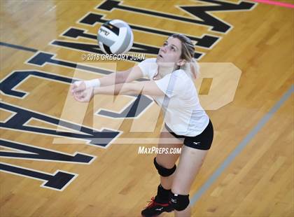 Thumbnail 3 in Academy of the Sacred Heart @ St. Mary's Dominican (Catholic League Tournament) photogallery.