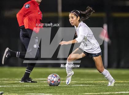 Thumbnail 1 in Santiago vs. Millikan photogallery.