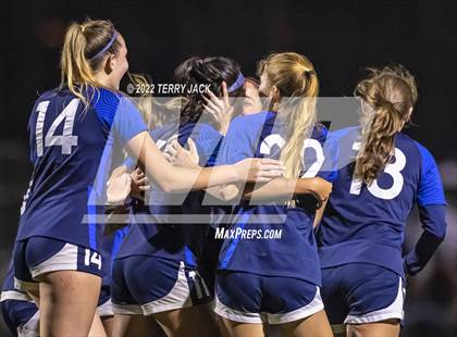 Thumbnail 2 in Santiago vs. Millikan photogallery.