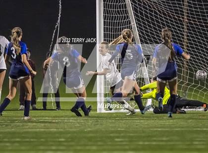 Thumbnail 2 in Santiago vs. Millikan photogallery.