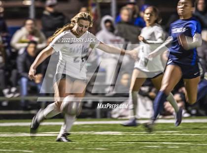 Thumbnail 3 in Santiago vs. Millikan photogallery.