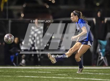 Thumbnail 1 in Santiago vs. Millikan photogallery.