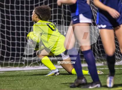 Thumbnail 2 in Santiago vs. Millikan photogallery.
